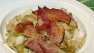 Рецепт Капуста с беконом по-французски