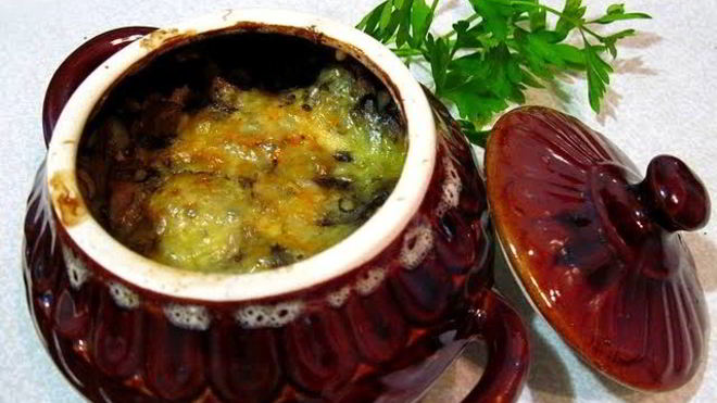 Рецепт Капуста с грибами в горшочке