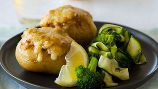 Рецепт Картофель фаршированный тунцом