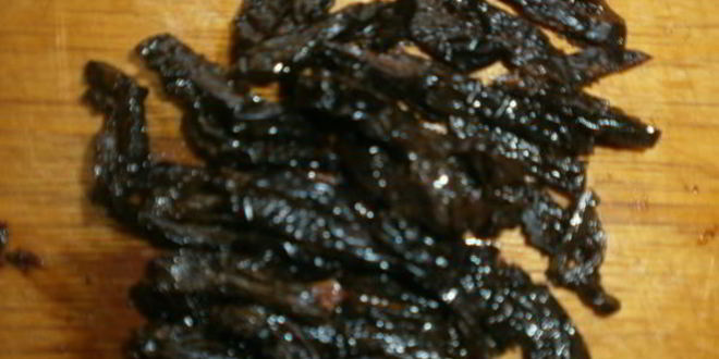 Рецепт лук, тушеный с черносливом