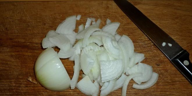 Рецепт морковь тушеная с луком и сметаной