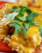 Перец, фаршированный баклажанами