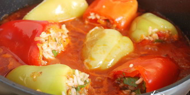Рецепт перец, фаршированный рисом и овощами