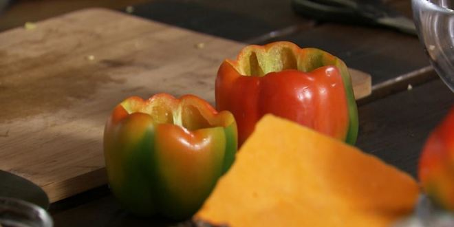 Рецепт перцы, фаршированные копченым окунем