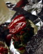 Цукини, запеченные с брокколи, грибами и морковью