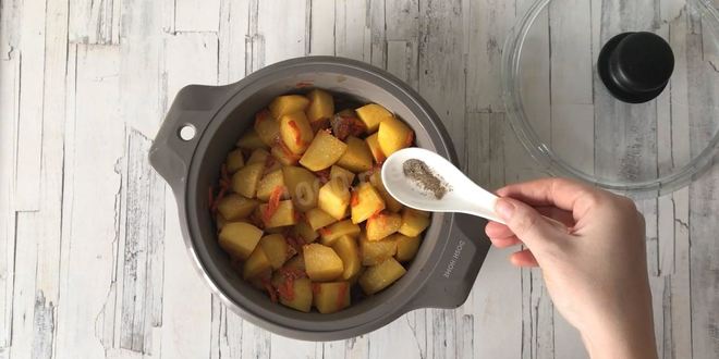 Рецепт тушеная картошка в духовке