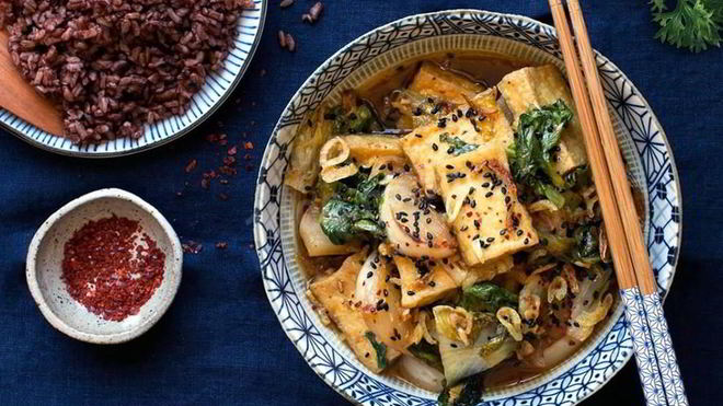 Рецепт Тушеный тофу с эскаролом