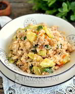 Тушеные кабачки с фаршем и рисом