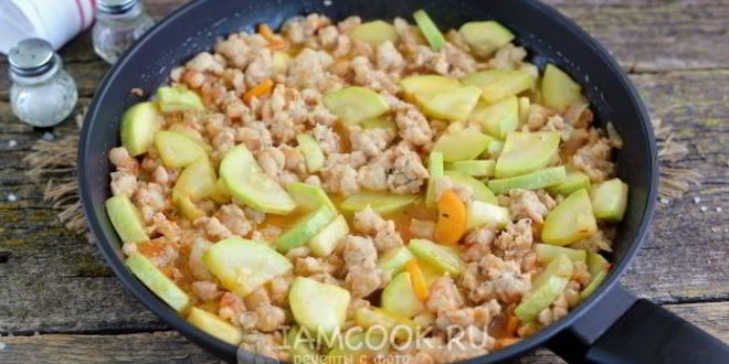 Рецепт тушеные кабачки с фаршем и рисом
