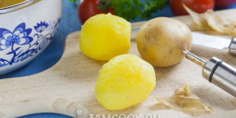 Рецепт картошка-гармошка, запеченная с беконом и ароматными травами