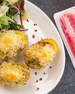 Запеченный картофель с крабовыми палочками