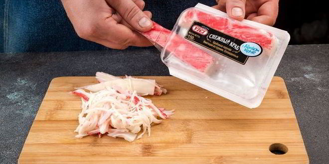 Рецепт запеченный картофель с крабовыми палочками