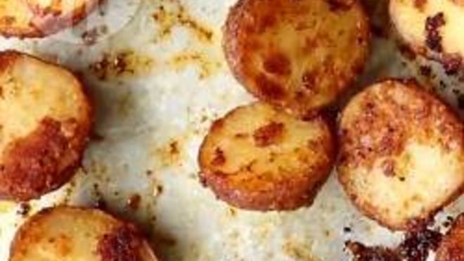 Рецепт Запеченный в духовке картофель c сырной корочкой