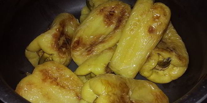 Рецепт жареные перцы с томатным соусом basilico