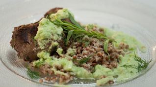 Рецепт Говяжья печенка с гречотто и соусом из огурца