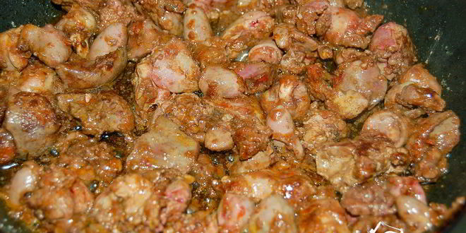 Рецепт куриная печень с грибами