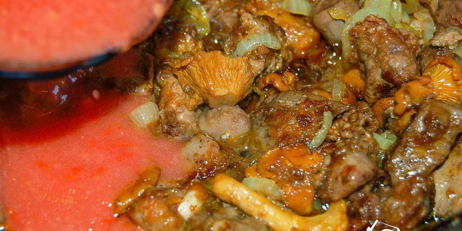 Рецепт куриная печень с грибами