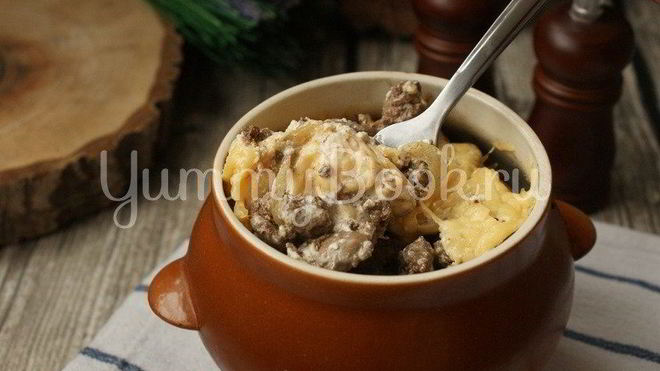 Рецепт Куриная печень с сыром в горшочке