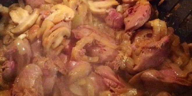 Рецепт куриная печенка под сырной корочкой