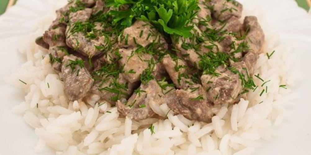 Как приготовить печень по-строгановски