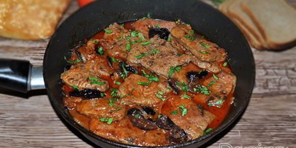 Рецепт свиная печень, тушенная в томатно-соевом соусе