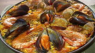 Рецепт Домашняя паэлья с мидиями и креветками