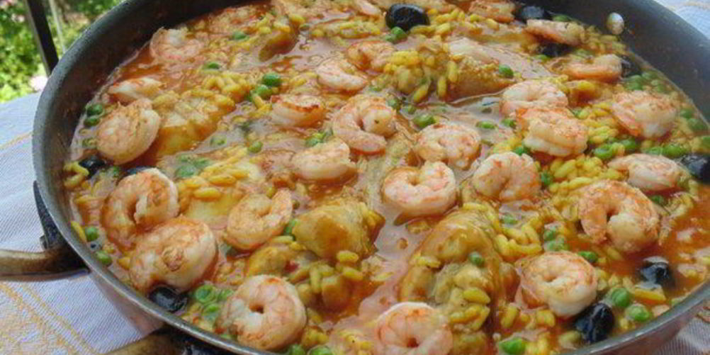 Как приготовить паэлья в стиле море и земля