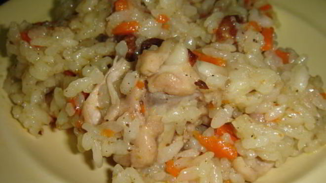 Рецепт Плов из курицы с изюмом