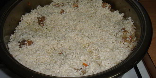 Рецепт плов из курицы с изюмом