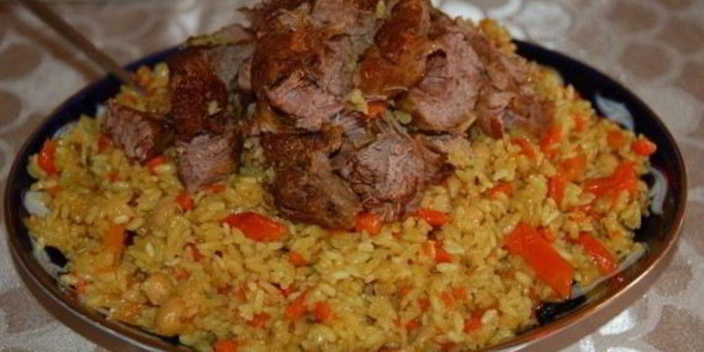 Как приготовить плов со свиными ребрышками