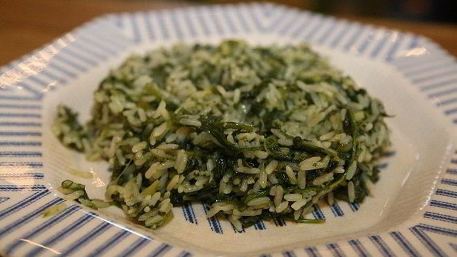 Рецепт Зеленый плов со шпинатом и луком