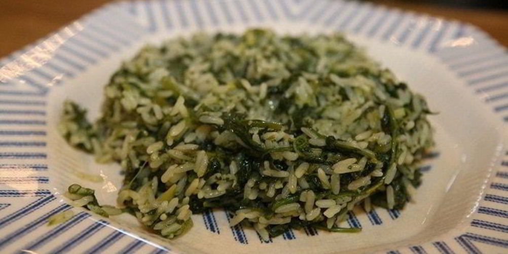 Как приготовить зеленый плов со шпинатом и луком