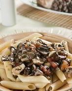 Быстрое грибное рагу в сливочном соусе с тимьяном