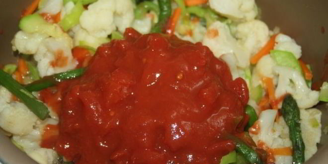 Рецепт диетическое овощное рагу со спаржей и яйцами