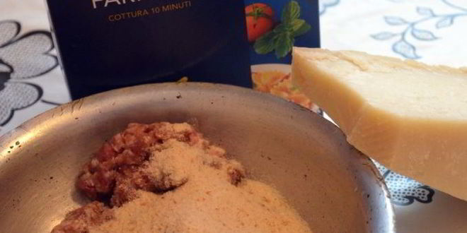 Рецепт фарфалле с рагу из фрикаделек