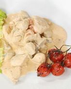 Куриное фрикасе с томатами черри