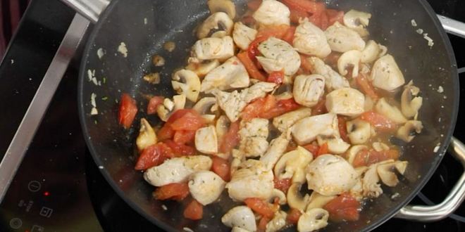 Рецепт куриное фрикасе с томатами черри