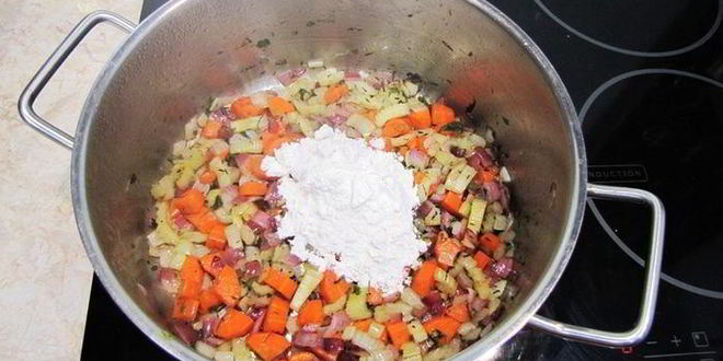 Рецепт мясное рагу по-французски