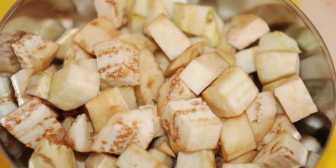 Рецепт мясное рагу с баклажанами, перцем и помидорами