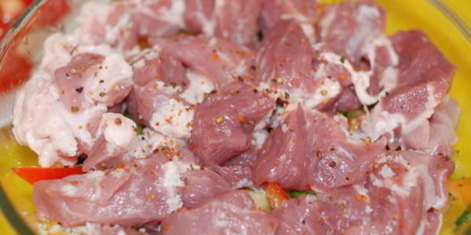 Рецепт мясное рагу с баклажанами, перцем и помидорами