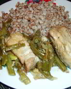 Мясное рагу со спаржевой фасолью