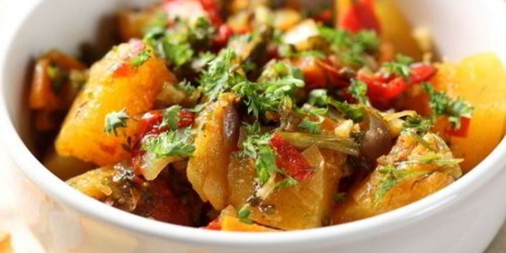 Как приготовить нежное овощное рагу с куриной грудкой