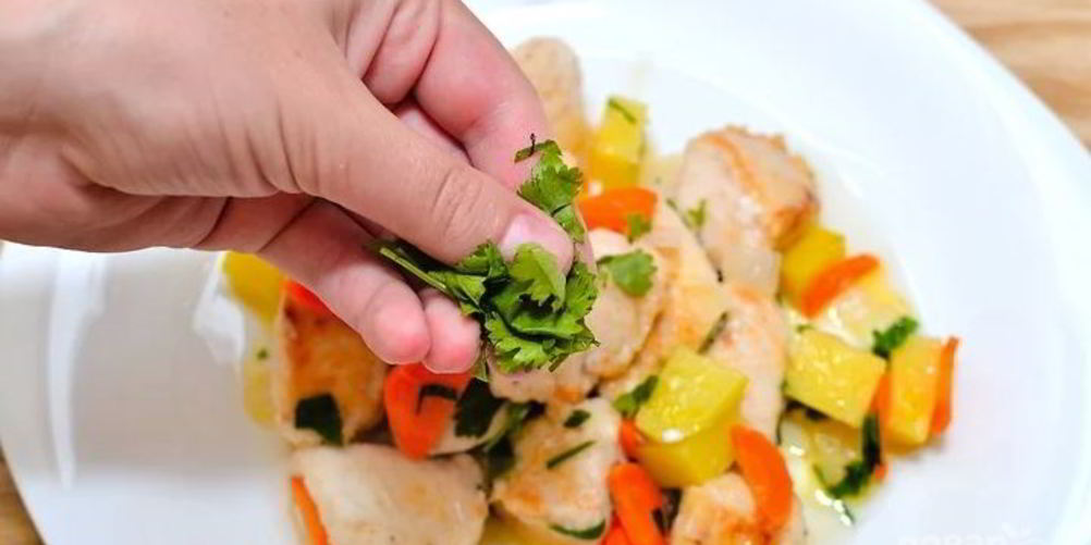 Как приготовить овощное рагу из куриной грудки