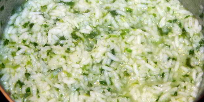 Рецепт овощное рагу с айвой на рисово-шпинатной подушке