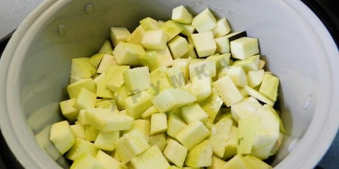 Рецепт овощное рагу с баклажанами в мультиварке
