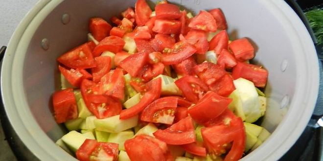 Рецепт овощное рагу с баклажанами в мультиварке