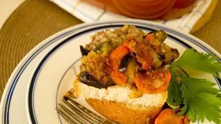 Рецепт Овощное рагу с мясным фаршем и баклажанами в духовке