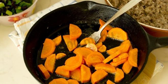 Рецепт овощное рагу с мясным фаршем и баклажанами в духовке