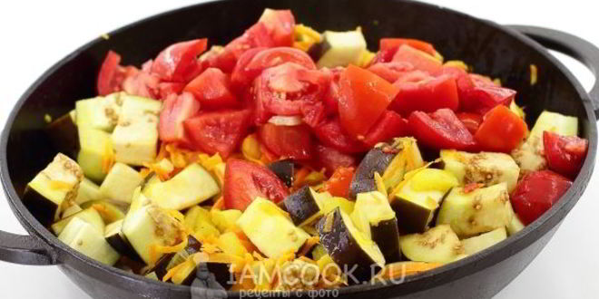 Рецепт рагу из баклажанов и помидоров