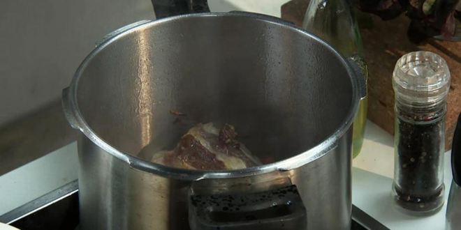 Рецепт рагу из говяжьего языка и хвоста с горчичным пюре